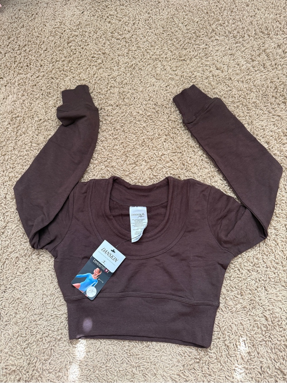 Danskin girls CL 12/14 Brown Long-Sleeve Crop Top